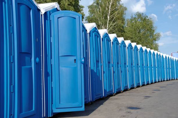 Best Portable bathroom rental  in Bluffton, IN